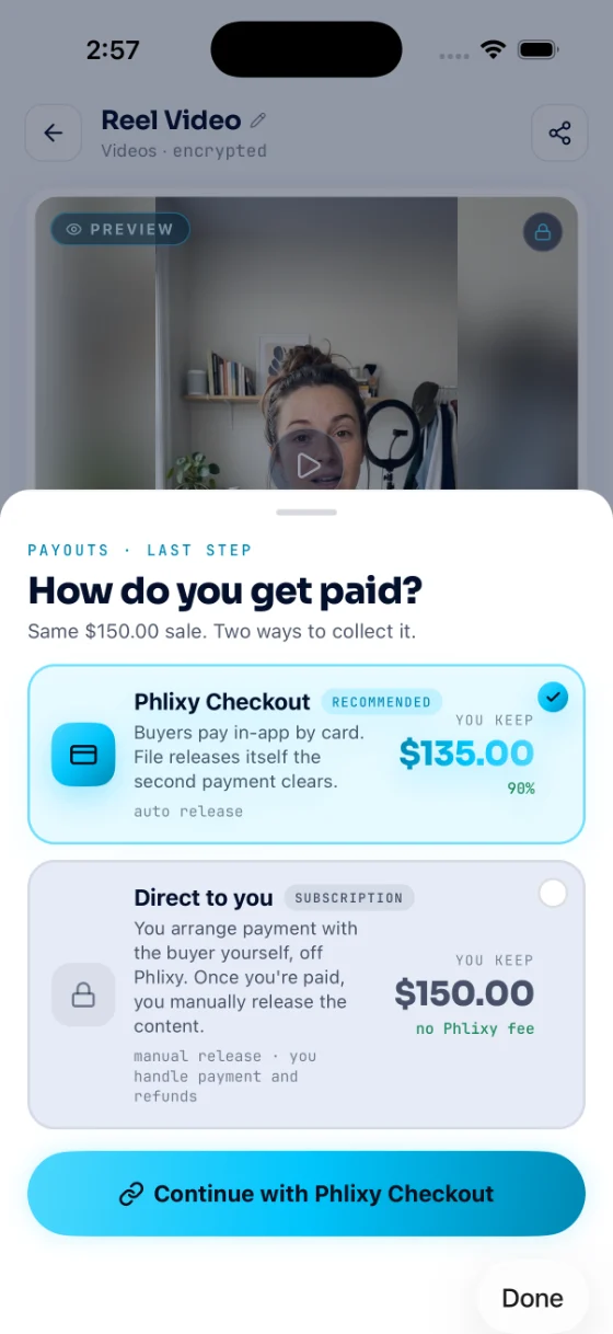 Phlixy payout options showing the creator keeps 135 or 150 dollars of a 150 dollar sale.